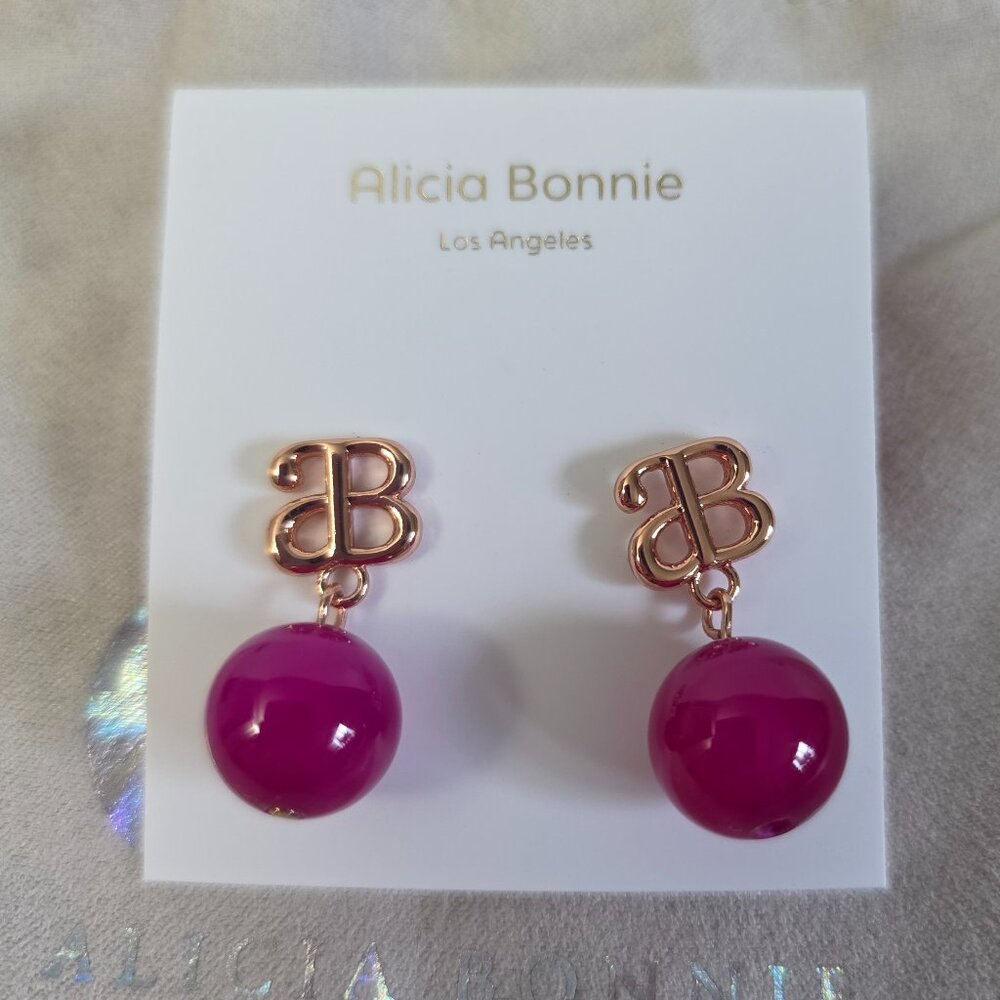 NWT Alicia Bonnie "Devotion" Stud Earrings - Picture 3 of 4